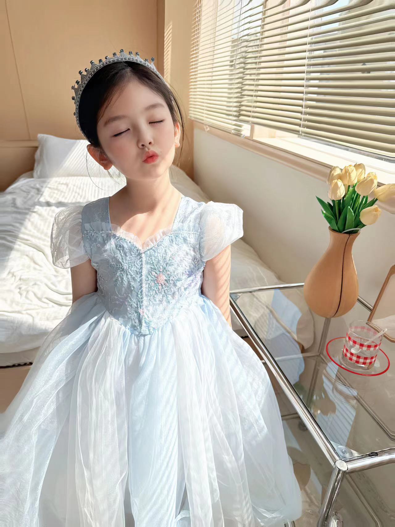 Haftowana sukienka dla dziewcz – Baby Clothing Dresser recenzja i cena